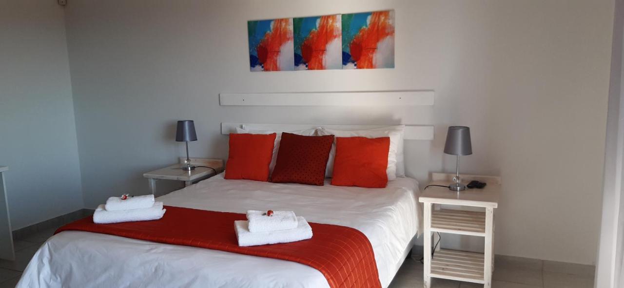 Ocean View Guest House Jeffreys Bay Ngoại thất bức ảnh