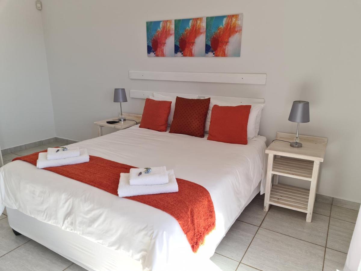 Ocean View Guest House Jeffreys Bay Ngoại thất bức ảnh